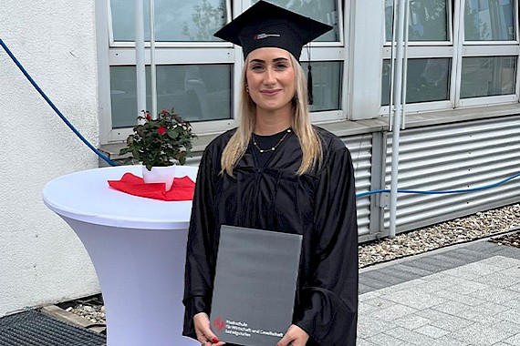 Julia Flöser; Foto: HWG